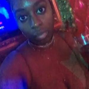 Meet your Posher, Brie